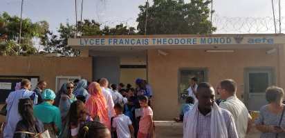 صورة الثانوية الفرنسية في نواكشوط توقف دروسا ترسخ العلمانية إثر احتجاج الآباء